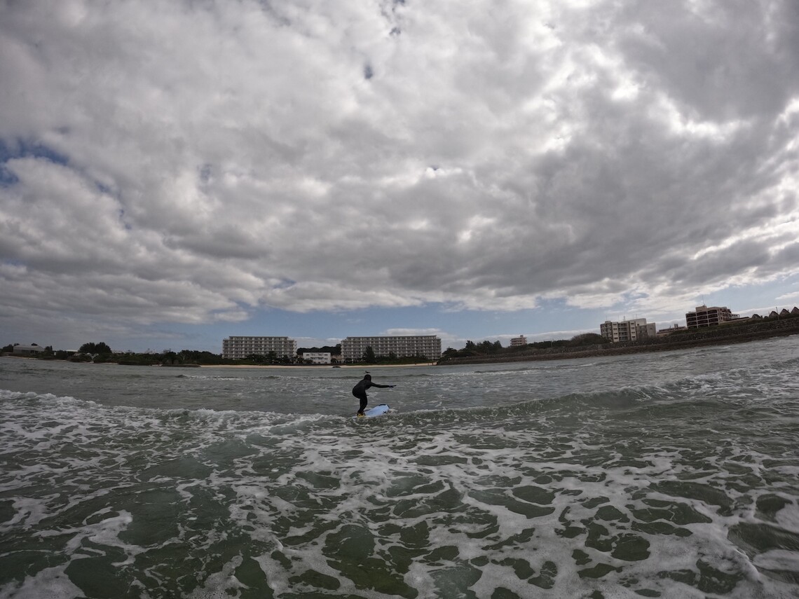 体験サーフィンスクール