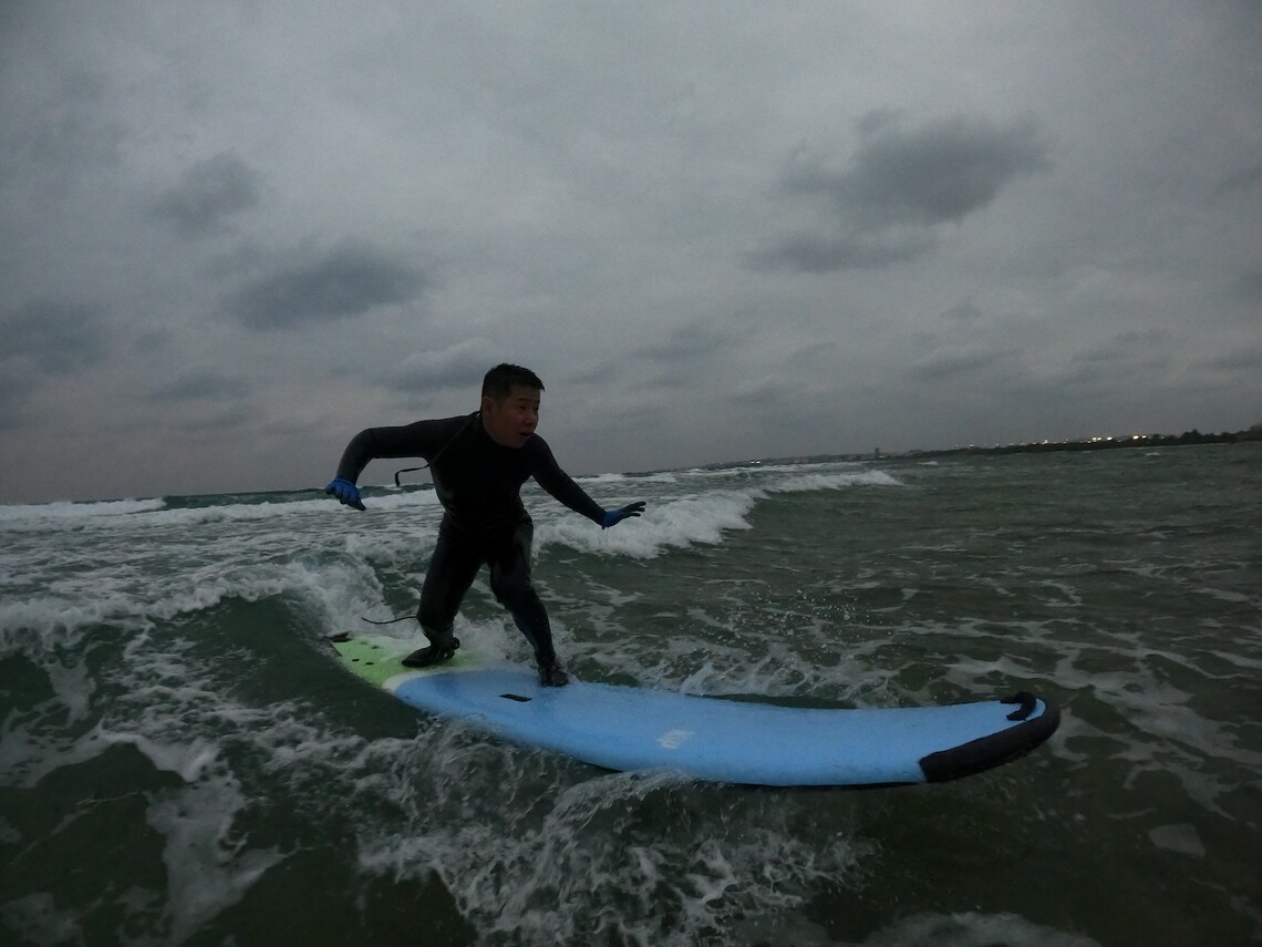 体験サーフィンスクール