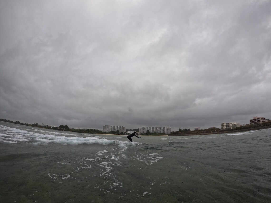 体験サーフィンスクール