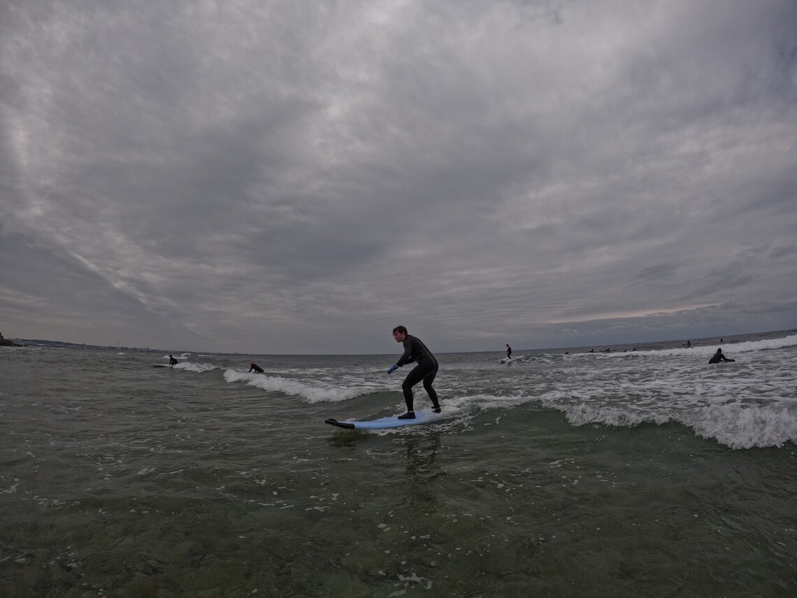 体験サーフィンスクール