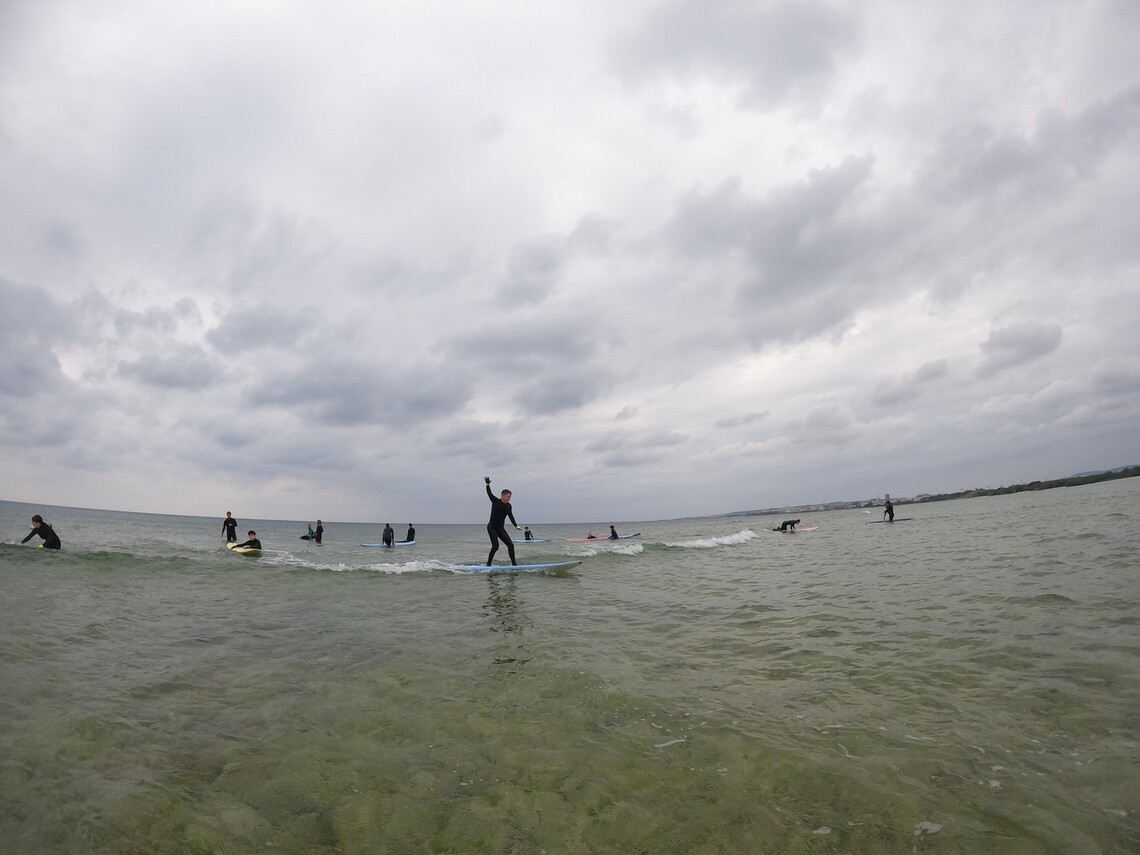 体験サーフィンスクール